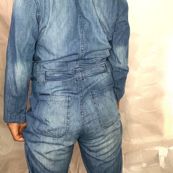 Women’s Denim Jumper with built in belt. - Picture 4 of 4